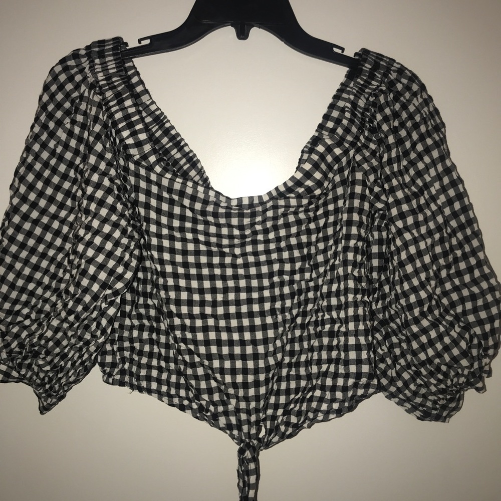 Cute off the shoulder top!